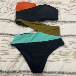 Volcom medium swimsuit worn once
